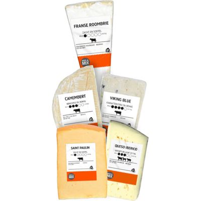 Alle AH Borrelkaasjes van de versafdeling met Kies & Mix-sticker